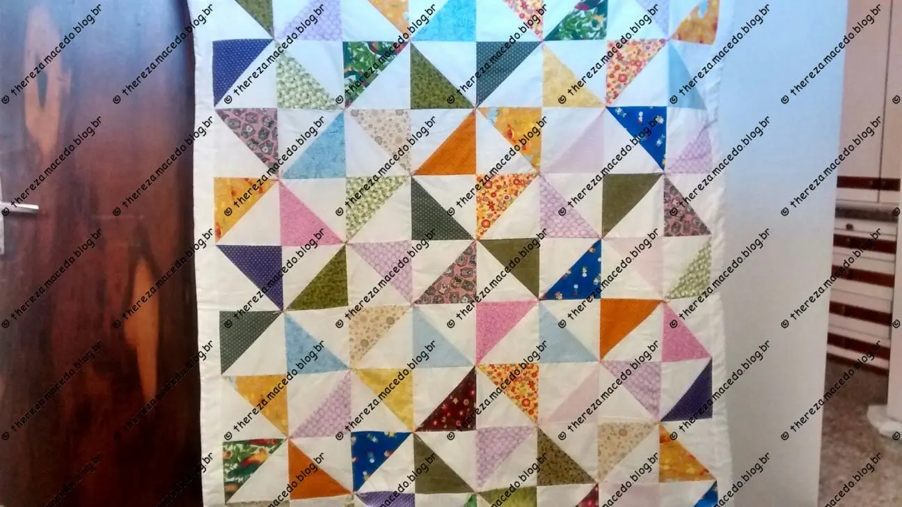 Manta Infantil Técnica Triangulo Perfeito