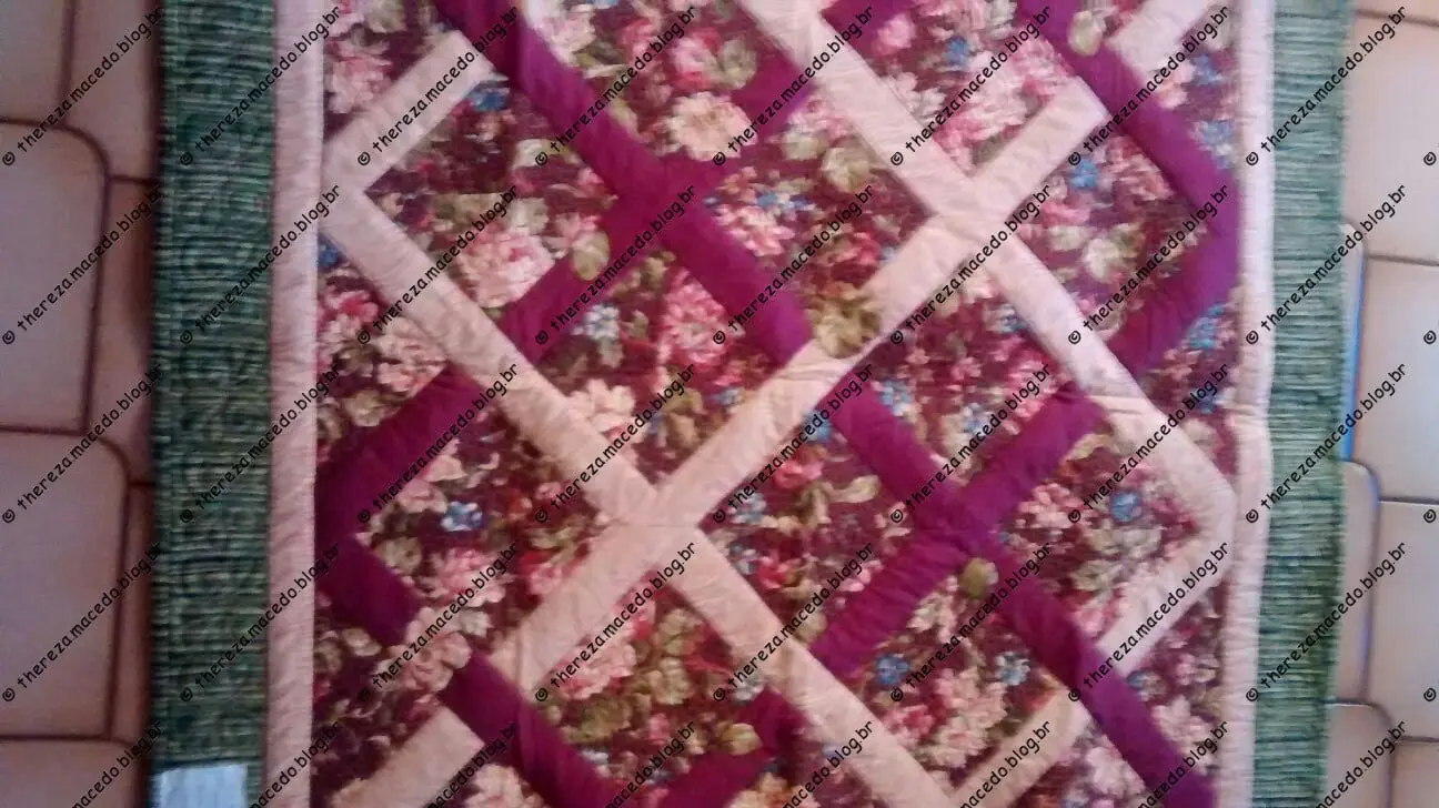 Patchwork Técnica Trelica Aplicacao Virada da Agulha